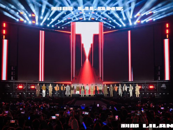 舞台之王鑫禾舞美铸造高光时刻