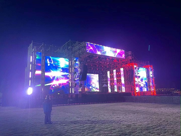 高性能性价音响租赁设备助力演出舞台