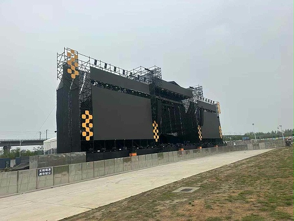 麦田音乐节舞台灯光设备租赁搭建服务成功案例