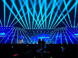 鑫禾舞美简介演唱会歌迷们的体验如何由谁买单
